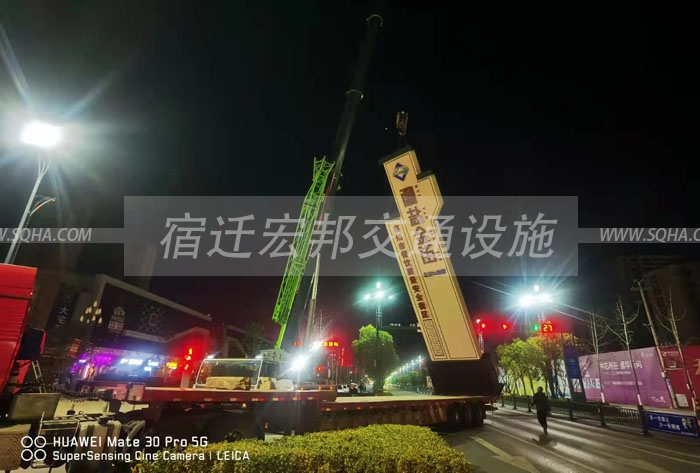 泗縣復古不銹鋼精神堡壘發(fā)貨吊裝 